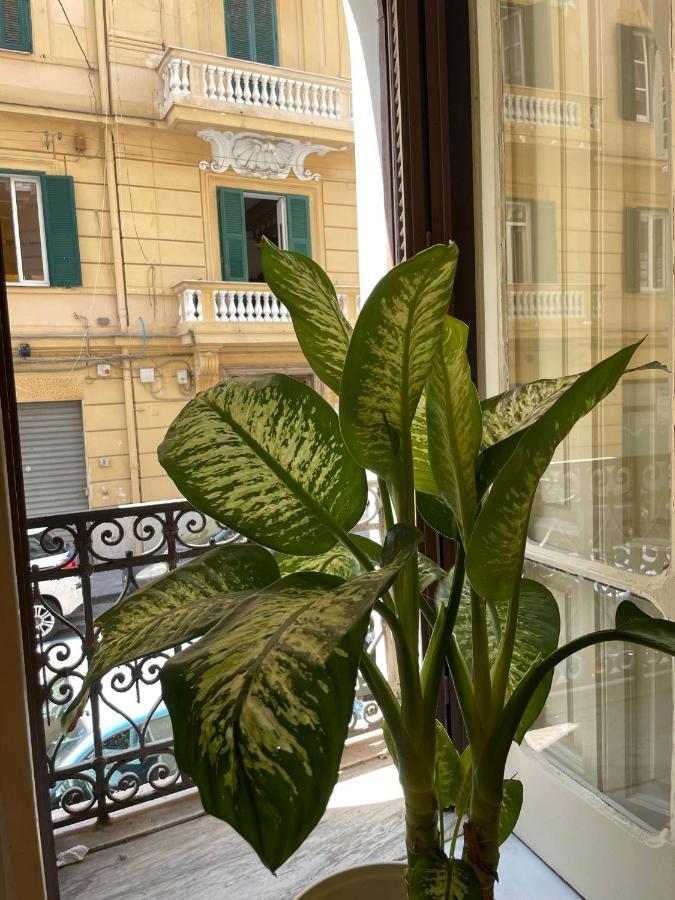 Appartamento Santa House Napoli Esterno foto